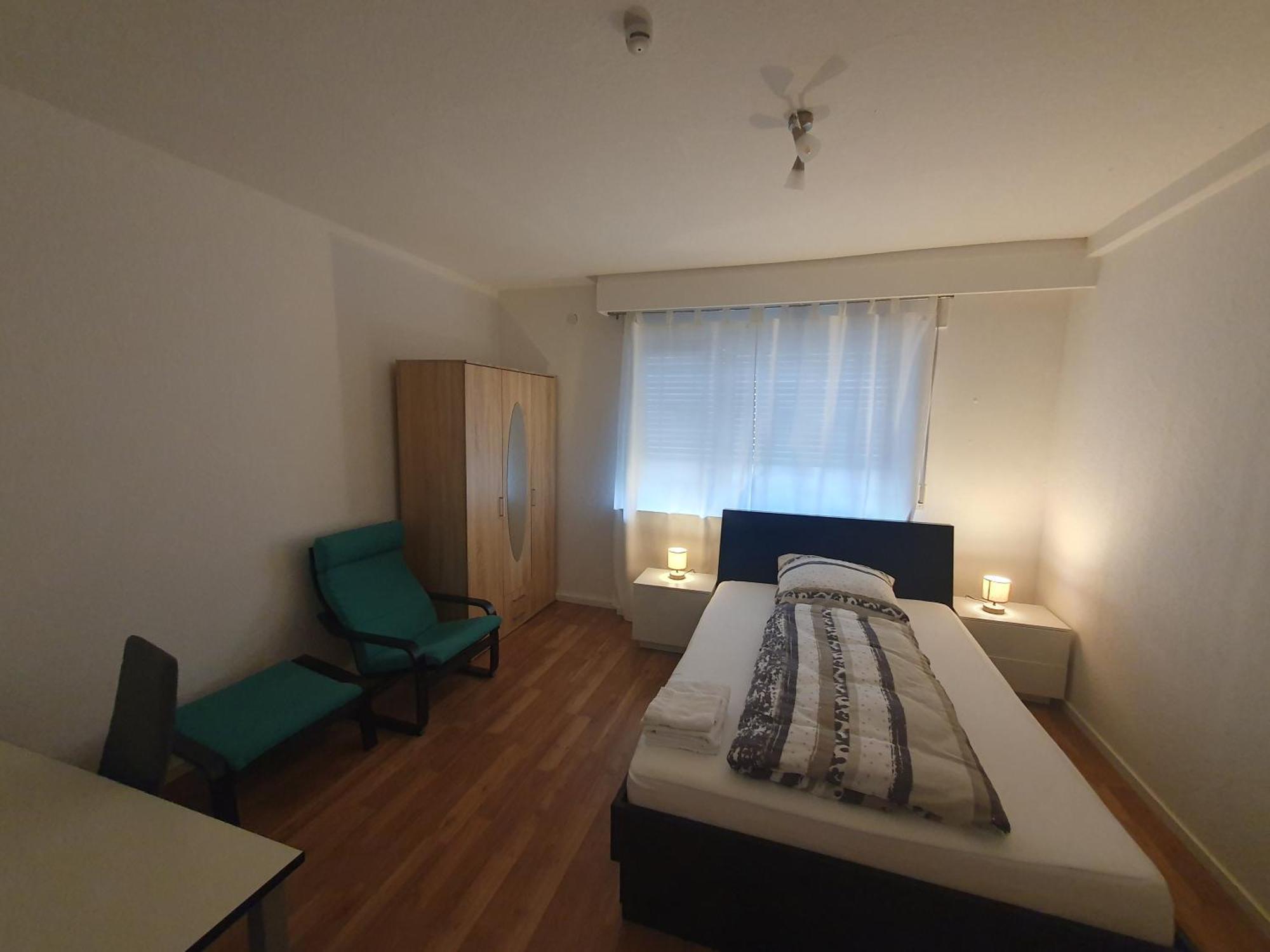 Privatzimmer An Der Uniklinik Mainz - Nur Fuer Weibliche Gaeste Appartement Buitenkant foto